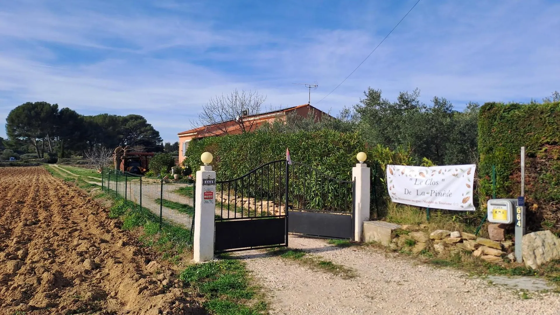 Hébergement de vacances Gîte  Le Clos de la Pinède Le Castellet