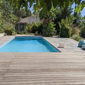  Appartement Studio Independant, Acces Piscine